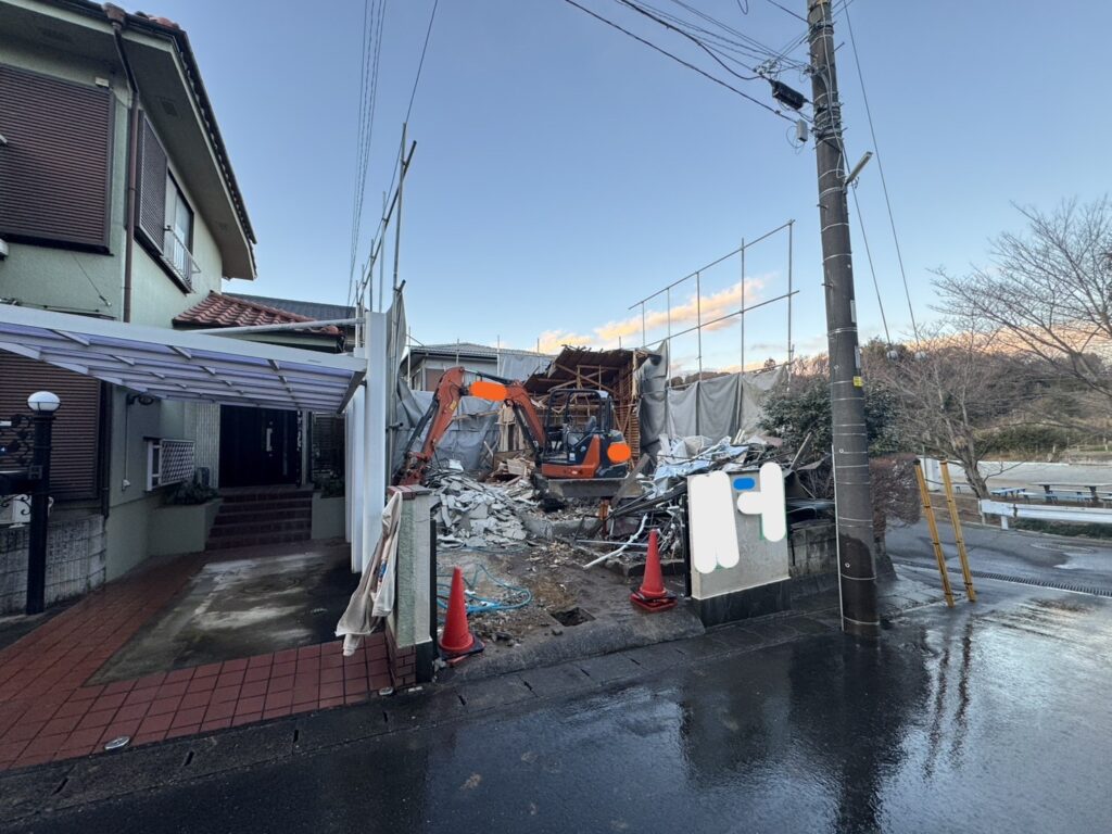 エスブロック 重機解体