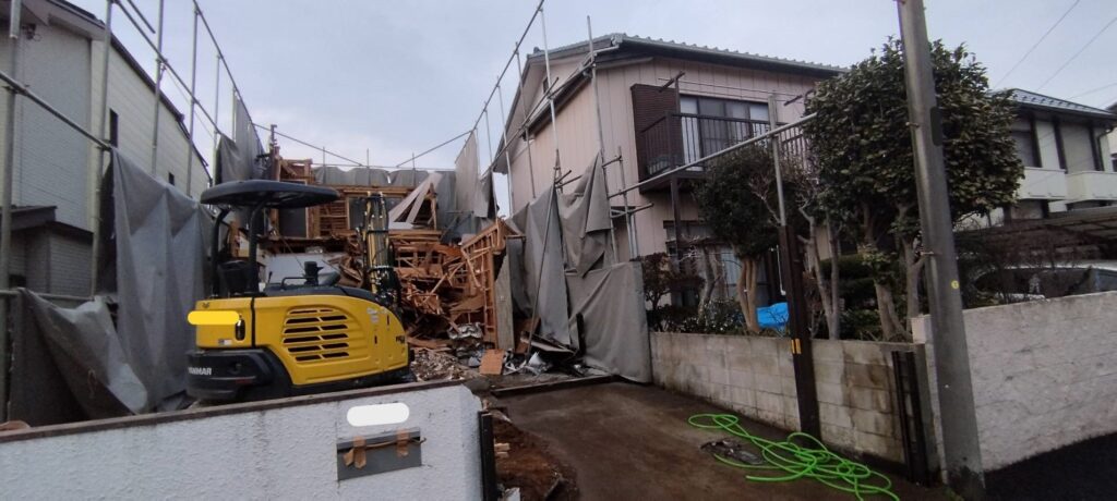 エスブロック　重機解体
