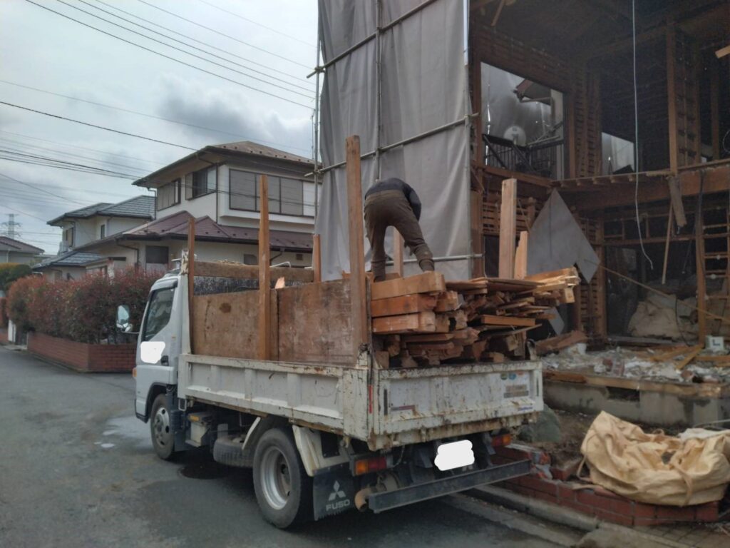 エスブロック　重機解体