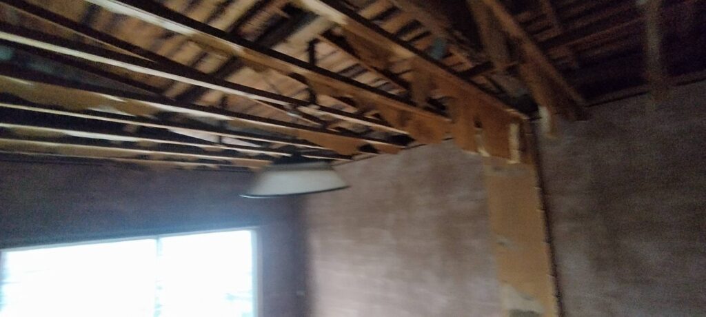 エスブロック 内装解体