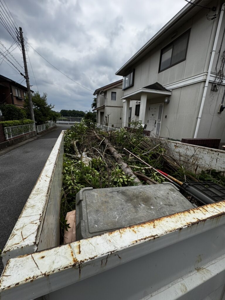 エスブロック　植栽撤去