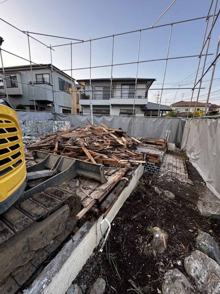 エスブロック 重機解体