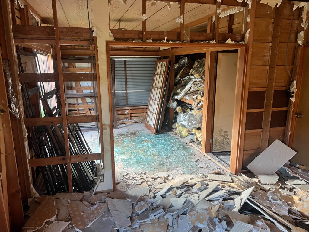 エスブロック　内装解体