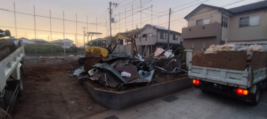 エスブロック　重機解体