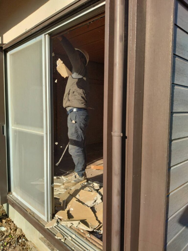 エスブロック 内装解体