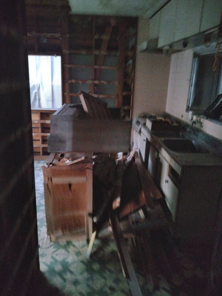 エスブロック 内装解体