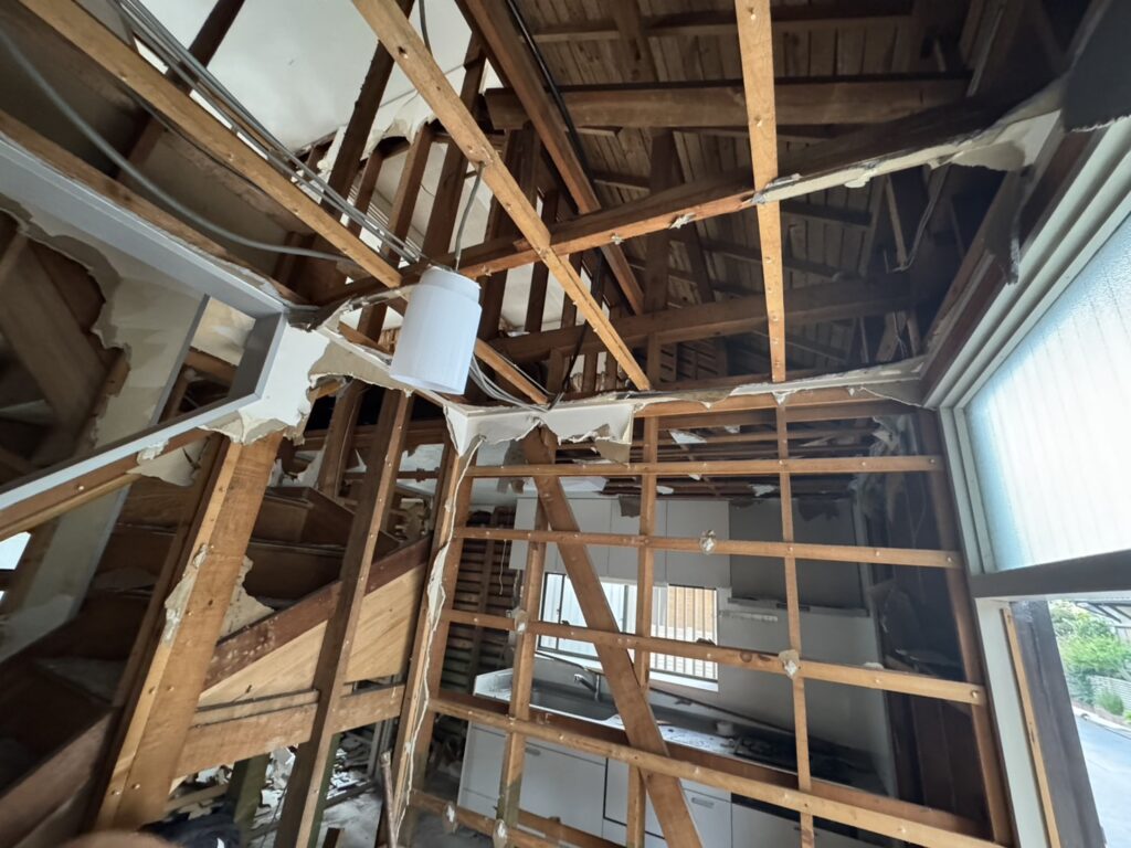 エスブロック 内装解体