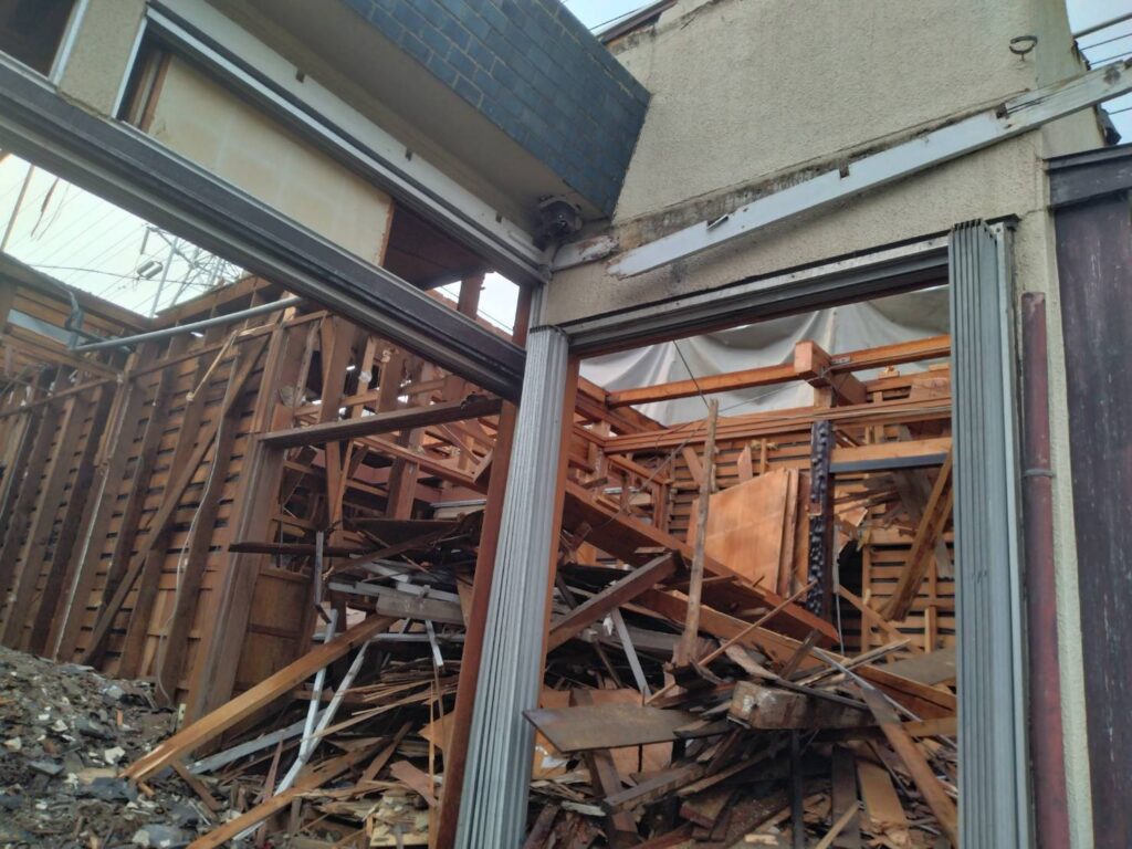 エスブロック　内装解体