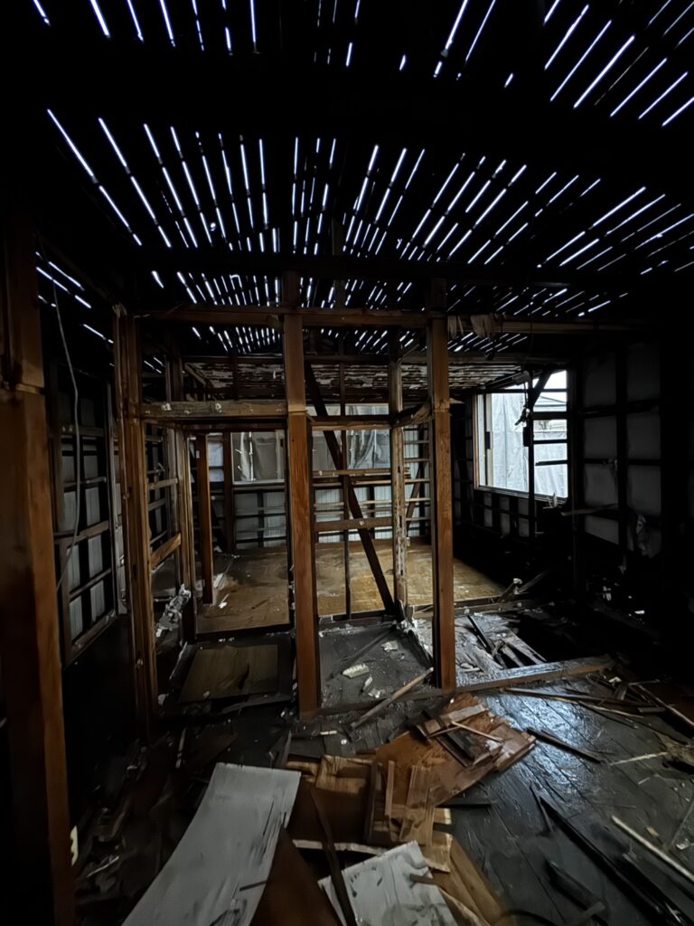 エスブロック 内装解体