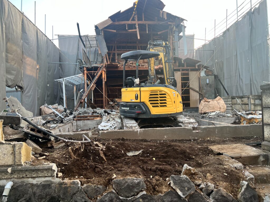 エスブロック 重機解体