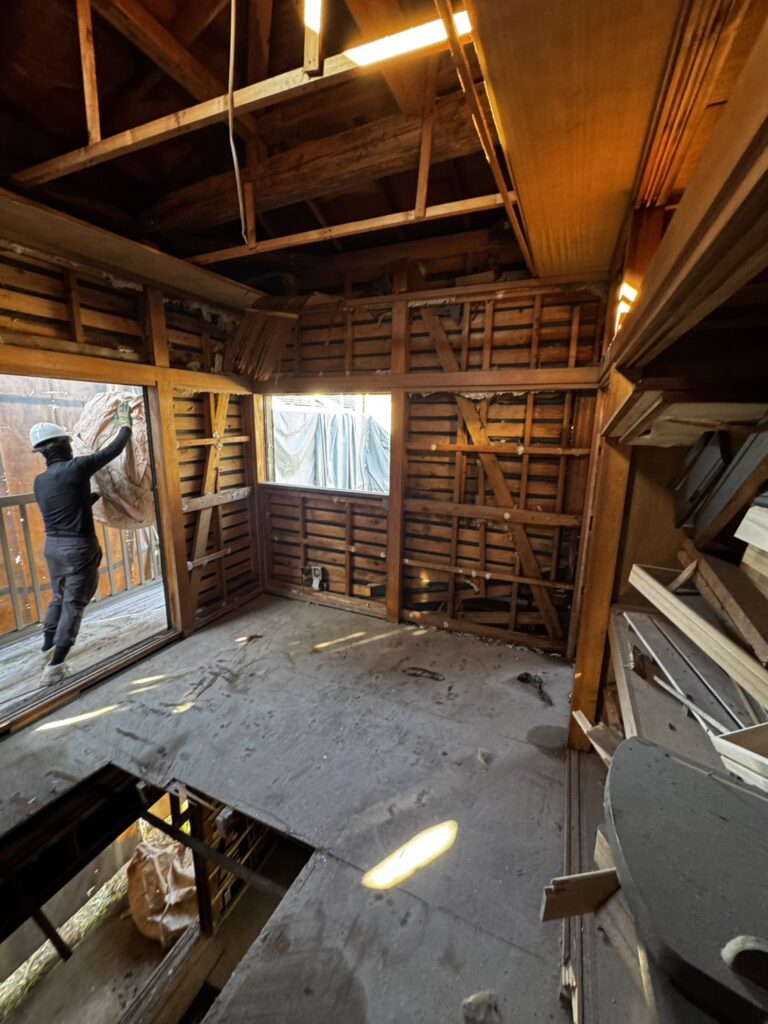 エスブロック　内装解体