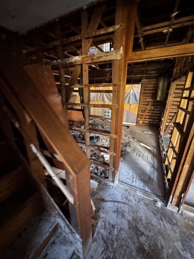 エスブロック　内装解体