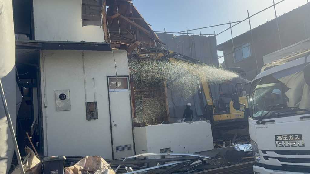 エスブロック　重機解体