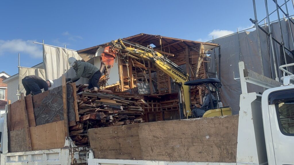 エスブロック　重機解体