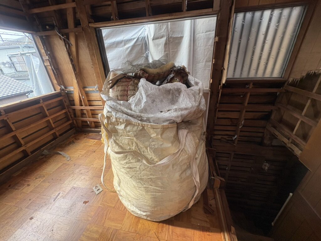 エスブロック 内装解体